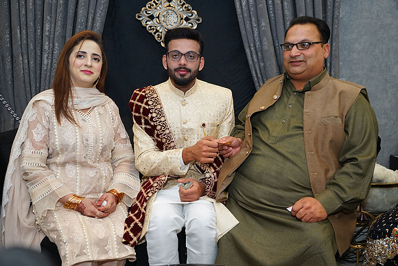 Usama & Arooj Barat 00136