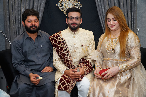 Usama & Arooj Barat 00169