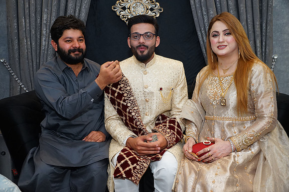 Usama & Arooj Barat 00171