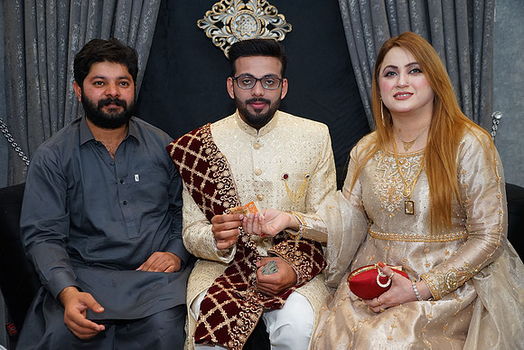 Usama & Arooj Barat 00172