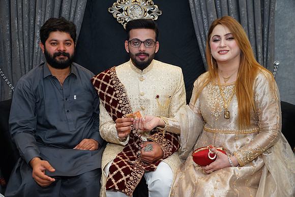 Usama & Arooj Barat 00173