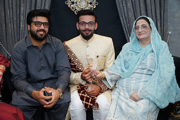 Usama & Arooj Barat 00181