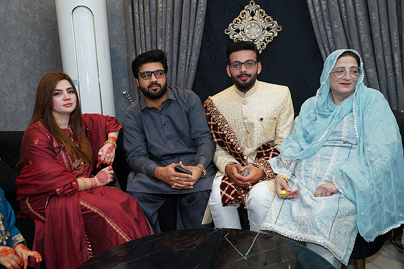 Usama & Arooj Barat 00183