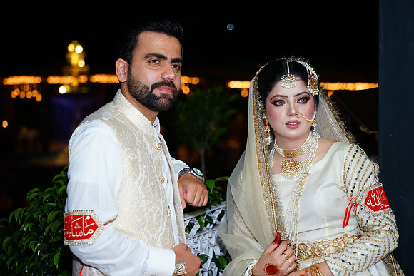 Azhar & Ayesha 00119