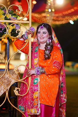 Ammara & Azeem Mehndi 00011