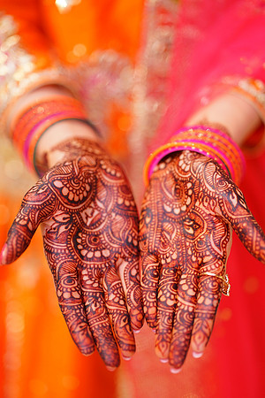Khadija & Usama Mehndi 00002