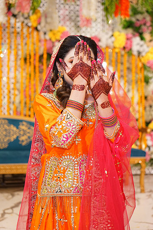 Khadija & Usama Mehndi 00051