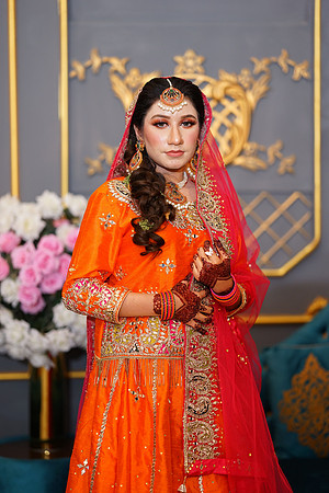 Khadija & Usama Mehndi 00057