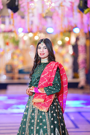 Khadija & Usama Mehndi 00096