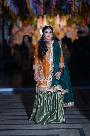 Khadija & Usama Mehndi 00178