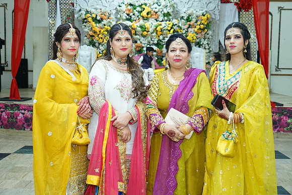 Ali & Ammara Mehndi 00063