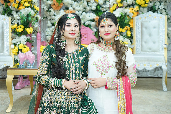 Ali & Ammara Mehndi 00075