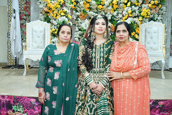 Ali & Ammara Mehndi 00078