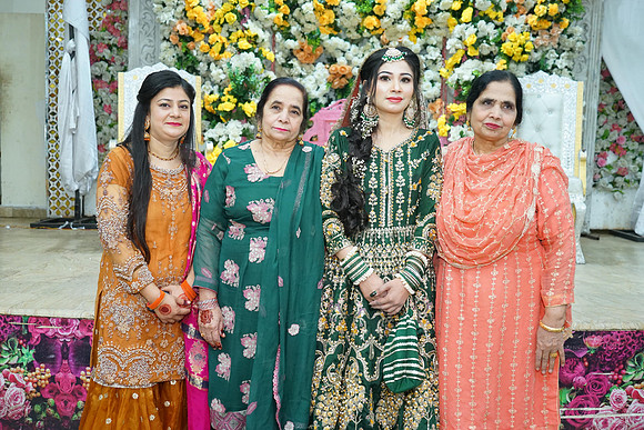 Ali & Ammara Mehndi 00079