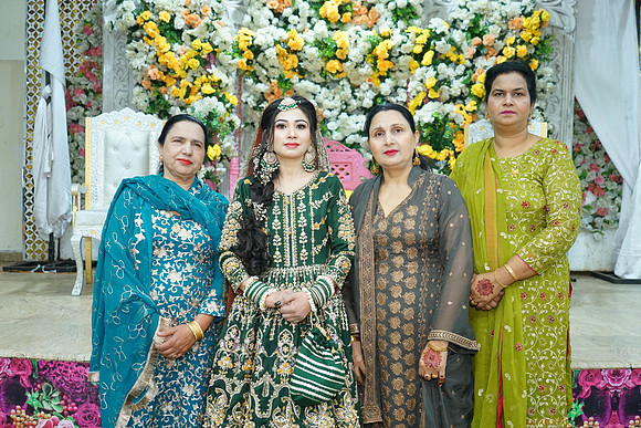 Ali & Ammara Mehndi 00081