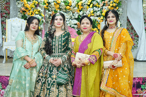 Ali & Ammara Mehndi 00084