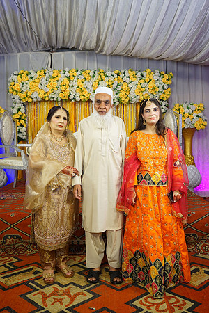 Rafiya & Fahad Mehndi 00103