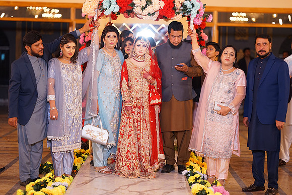 Khadija & Usama Barat 00265