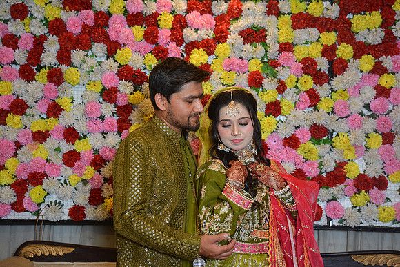 Usama & Bisma Mehndi 00058