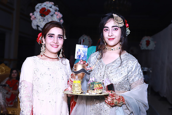 Abirra Barat 236