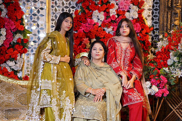 Nimra & Umair Barat 00165