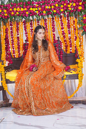 Iqra & Amjad Mehndi 00015