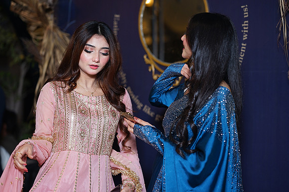 Haniya & Abid Walima 00258