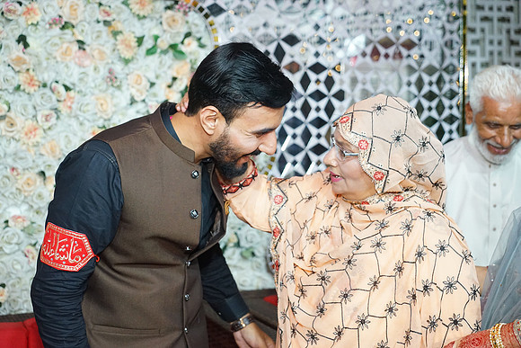Fatima & Anjum 00221