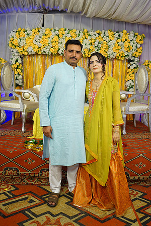 Rafiya & Fahad Mehndi 00204