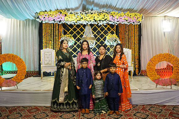 Ayesha & Arslan Mehndi 00055