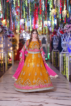 Junaid & Saman Mehndi 00061