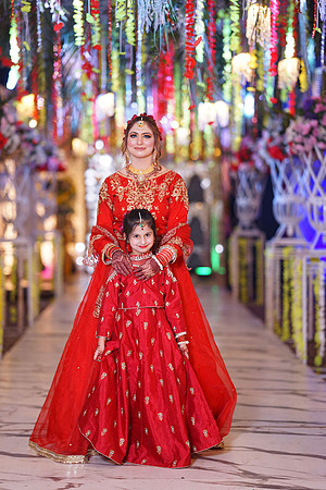 Junaid & Saman Mehndi 00068