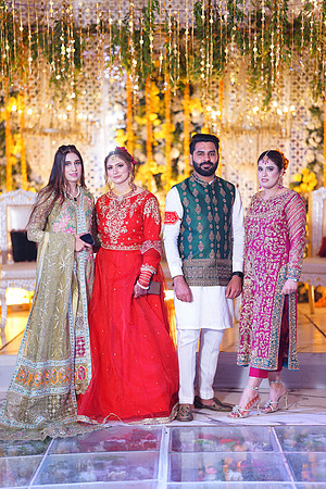 Junaid & Saman Mehndi 00158