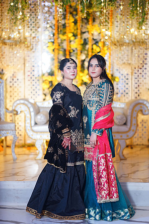 Junaid & Saman Mehndi 00163