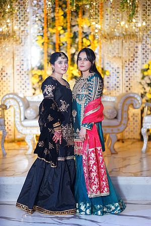 Junaid & Saman Mehndi 00164