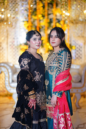 Junaid & Saman Mehndi 00165