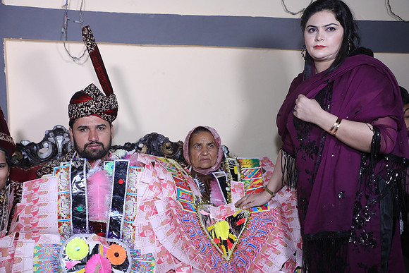 Ibrar & Aleena Barat 00182