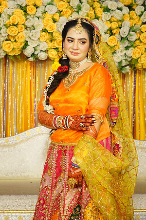 Rafiya & Fahad Mehndi 00029