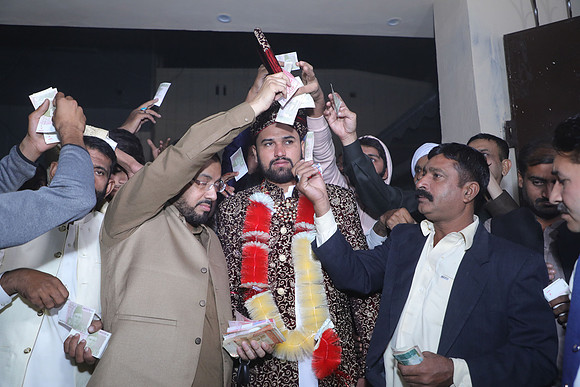 Ibrar & Aleena Barat 00232