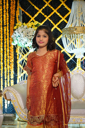 Ayesha & Arslan Mehndi 00139