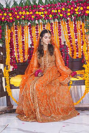Iqra & Amjad Mehndi 00014