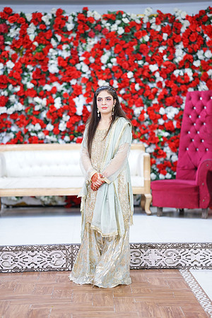 Rafiya & Fahad Barat 00133