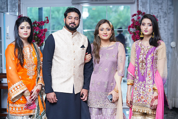 Azhar & Ayesha 00212