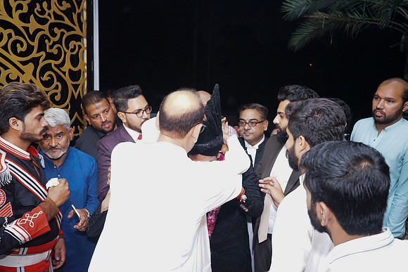 Rafiya & Fahad Barat 00151