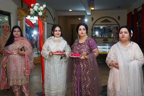 Wajeeha & Hamad Barat 00190