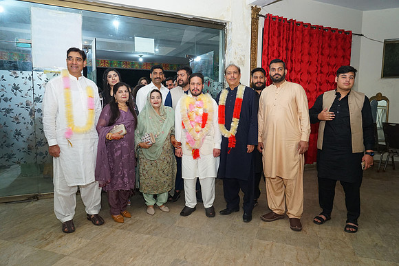 Wajeeha & Hamad Barat 00195