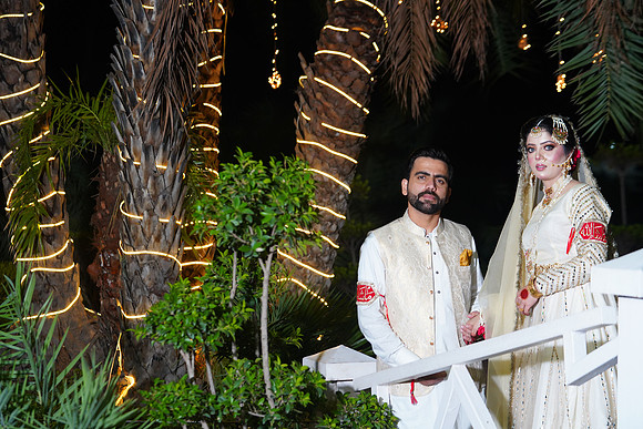 Azhar & Ayesha 00103