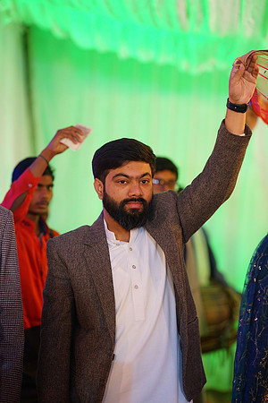 Ayesha & Arslan Mehndi 00203