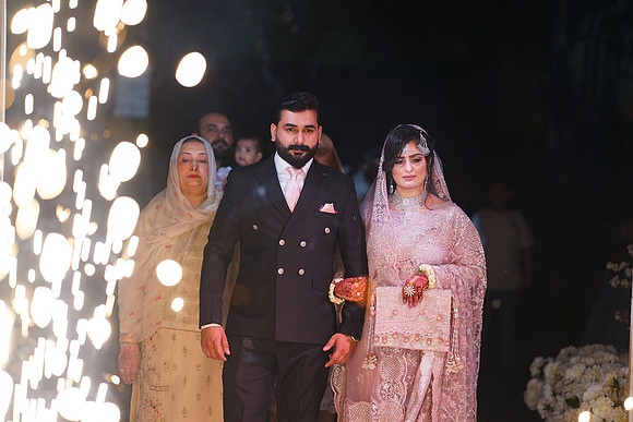 Sohaib & Sahar Walima 00198