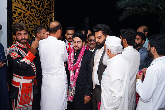 Rafiya & Fahad Barat 00156